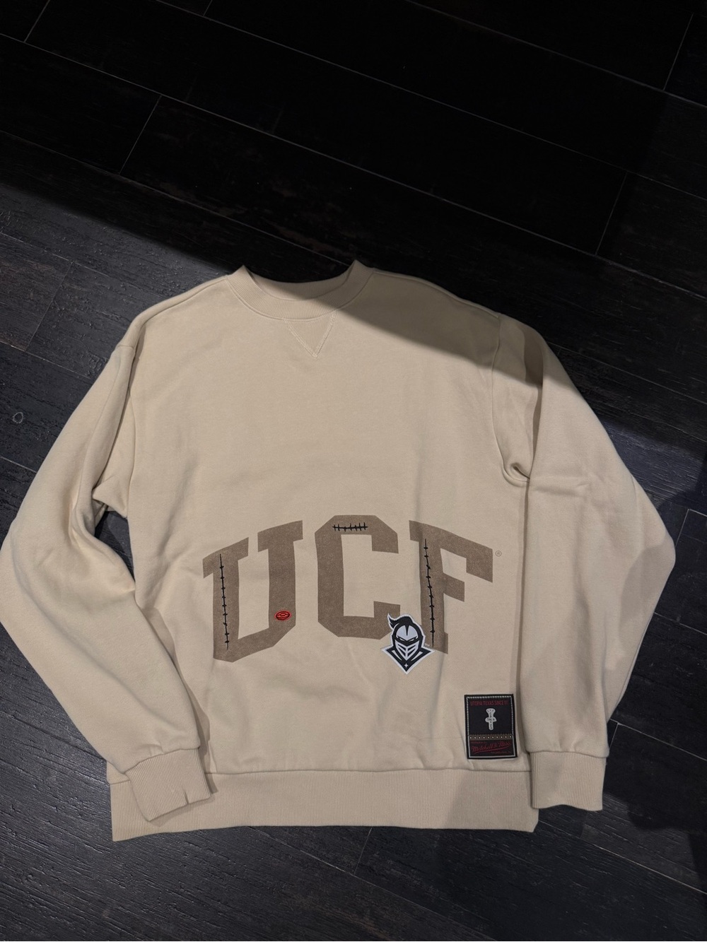 Mitchell & Ness Beige Crewneck Sweatshirt